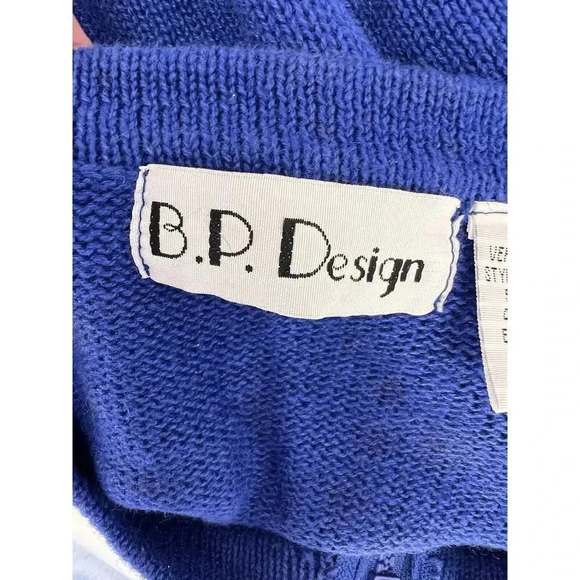 B. P. Design Christmas Holiday Sweater Blue Snowmen Feathers Full Zip Size LARGE - Picture 12 of 14